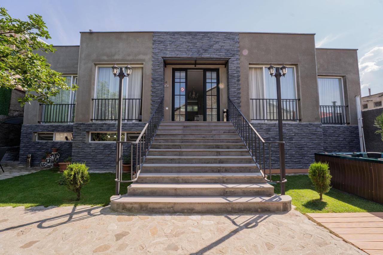 All Seasons Telavi Exterior photo